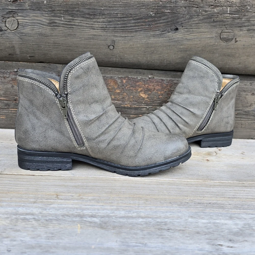 Natural Soul Brisha Y2K Boho Minimalist Ruched Block Heel Comfort Ankle Boots 8M